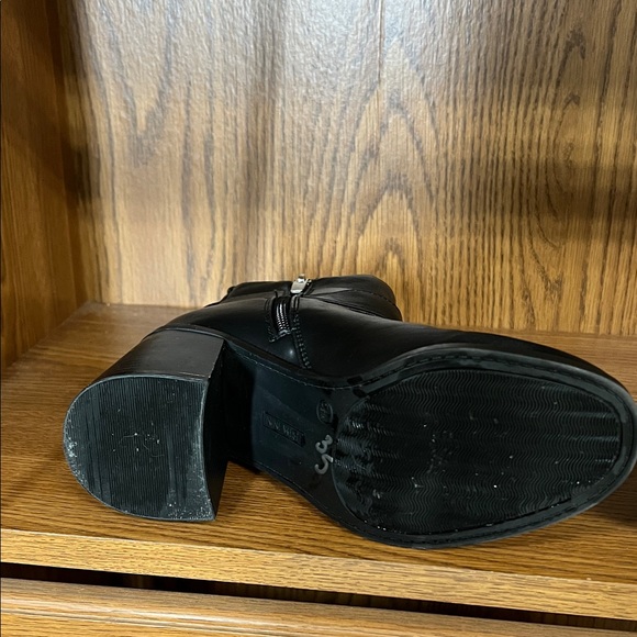 Nine West Black Ankle Booties with Buckle Detail - Picture 11 of 11